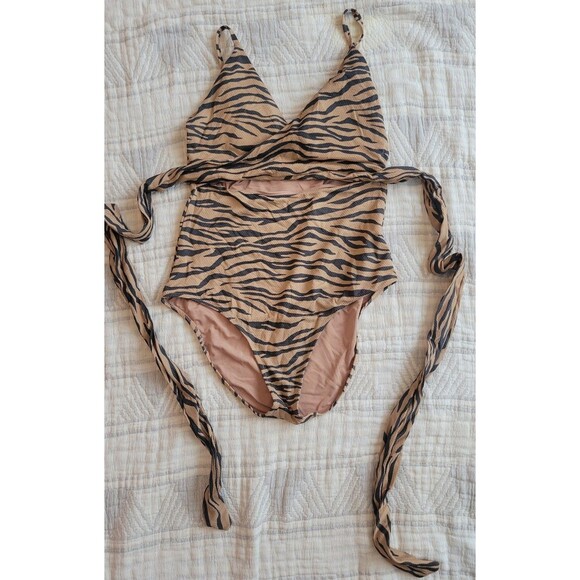 Aerie one piece wrap Swimsuit Medium long GUC - Picture 2 of 5